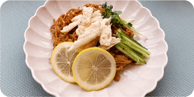 蒸し鶏レモンさっぱり麺ピー（棒棒鶏風）