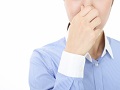 夏前に見直したい「体のニオイ」対策〜加齢臭の正体とは
