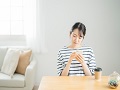 首ケア習慣を身に付けて「首のしわ」を予防しよう